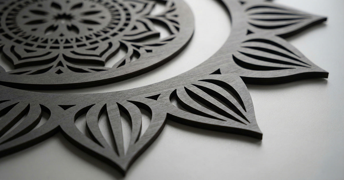 Drevená mandala: Symbol harmónie v modernom interiéri