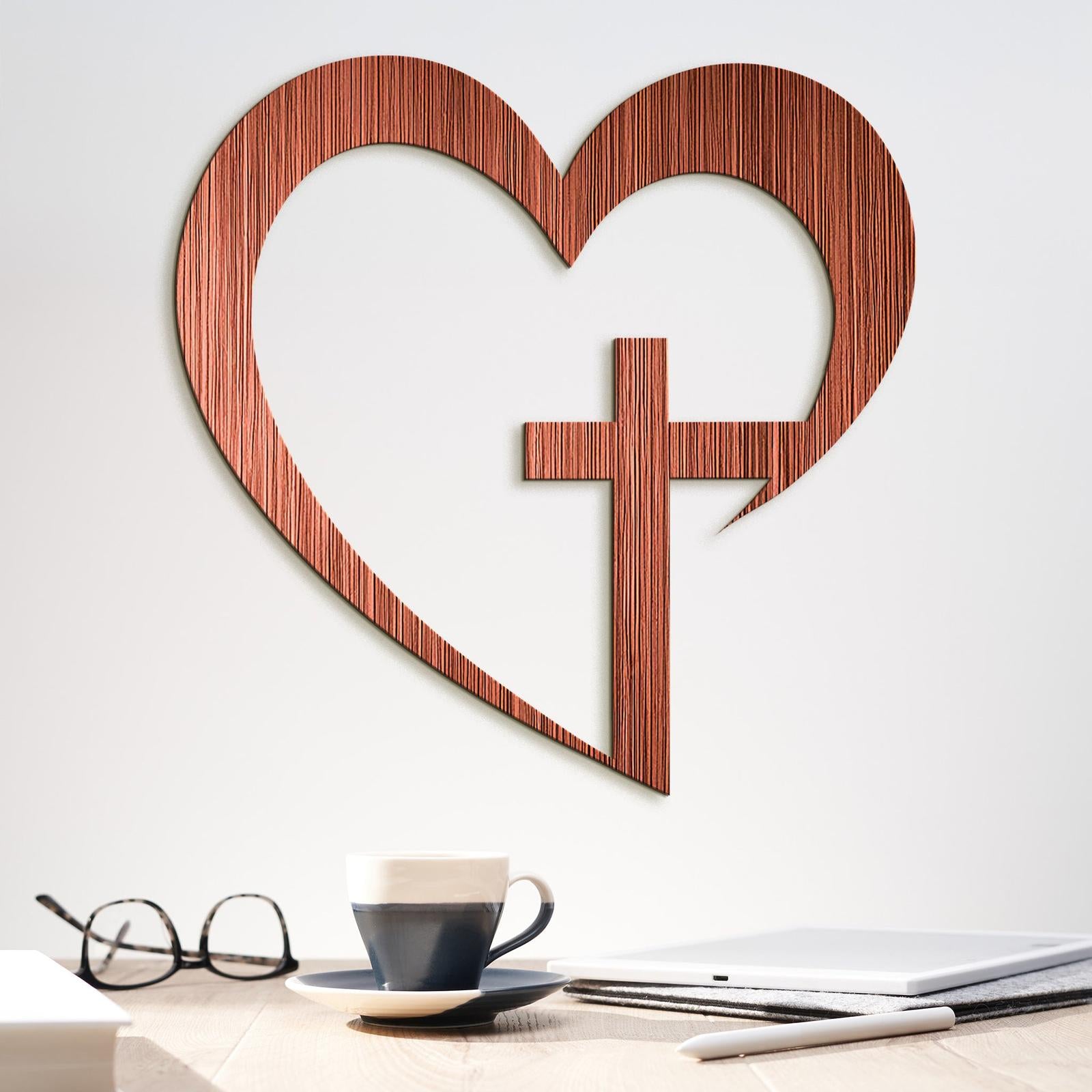Drevený obraz na stenu Kríž v srdci-DREVTEX