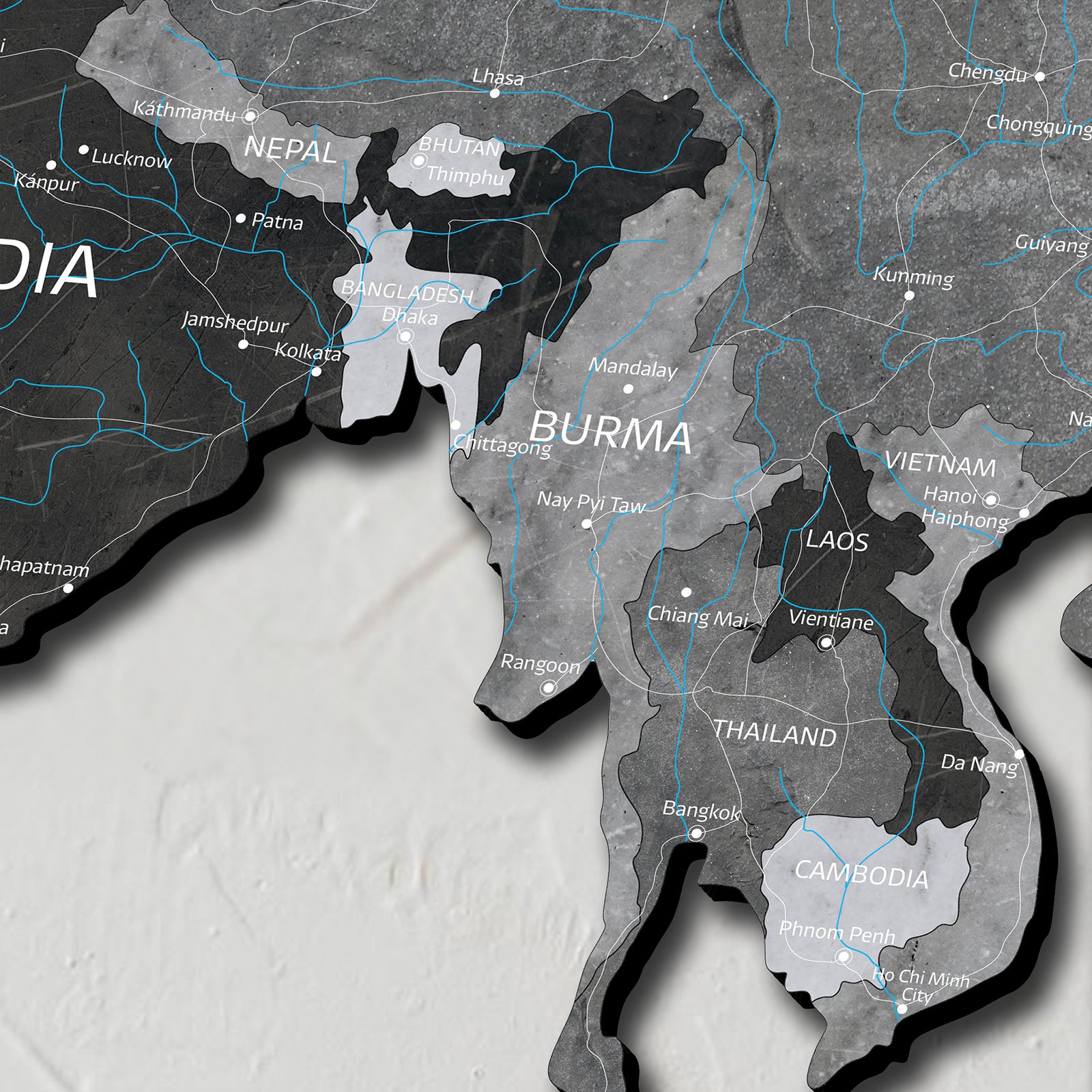 Viacvrstvová Mapa z Dreva Sivá