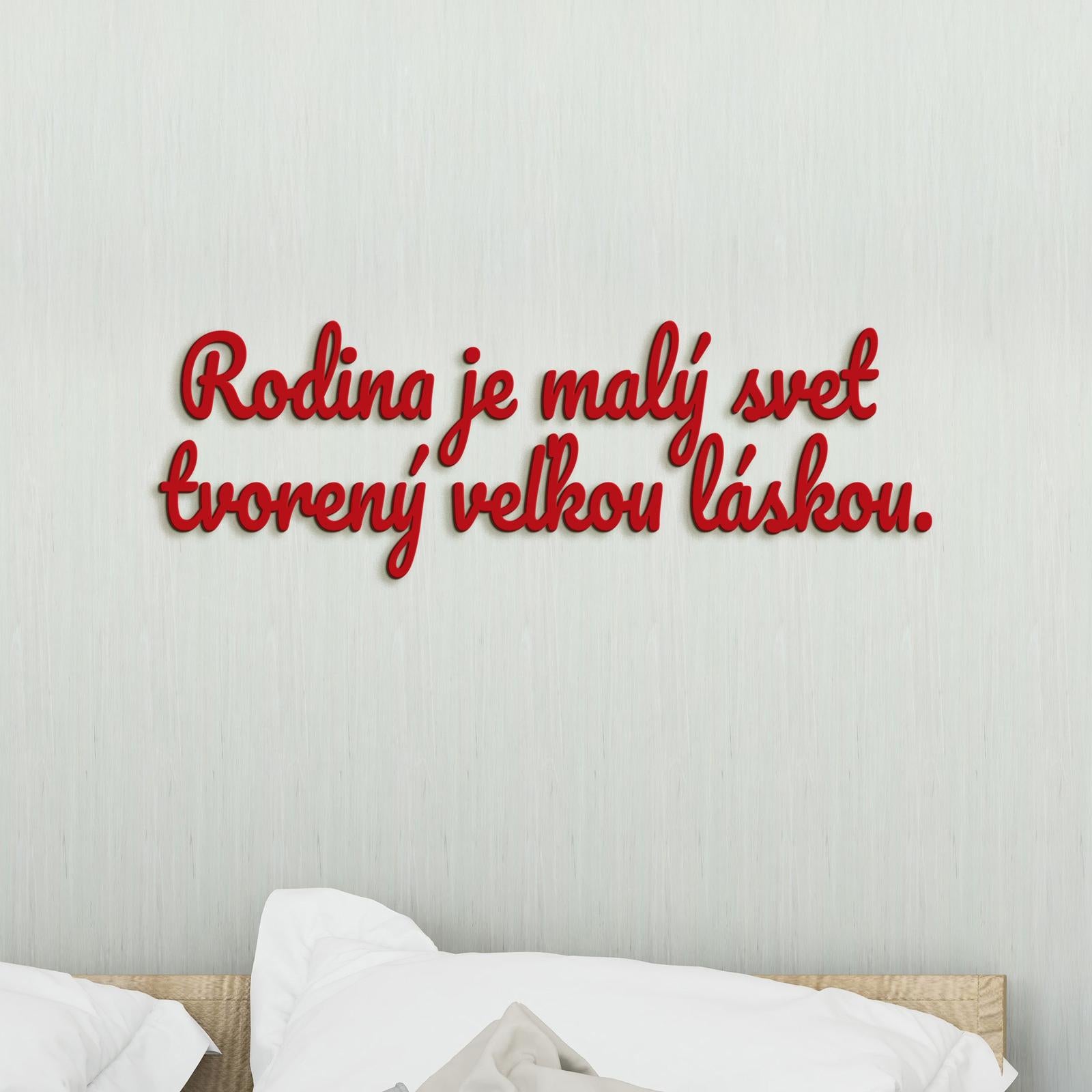 Drevený nápis Rodina je malý svet tvorený veľkou láskou-DREVTEX